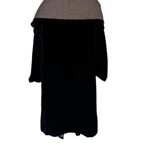 Womens, Donna Karan Black Velvet Coat.  Size: S,  Color:  Black - Picture 2 of 6